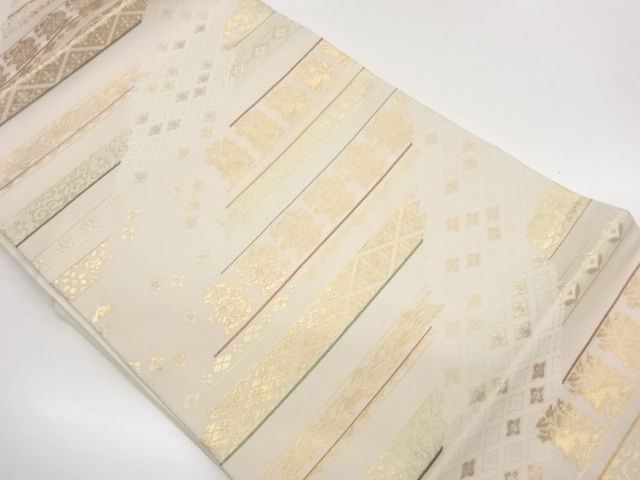 JAPANESE KIMONO / KAKUKURA / KUSABANA / CLASSIC PATTERNS A VARIABLE HO